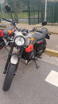 ROYAL ENFIELD SCRAM 411 ROYAL ENFIELD SCRAM 411
